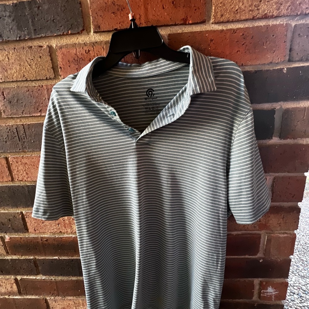 Men’s L Golf polo